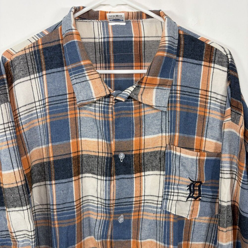 Detroit Tigers Button Up Flannel Shirt XL Orange Blue Plaid Stadium Giveaway